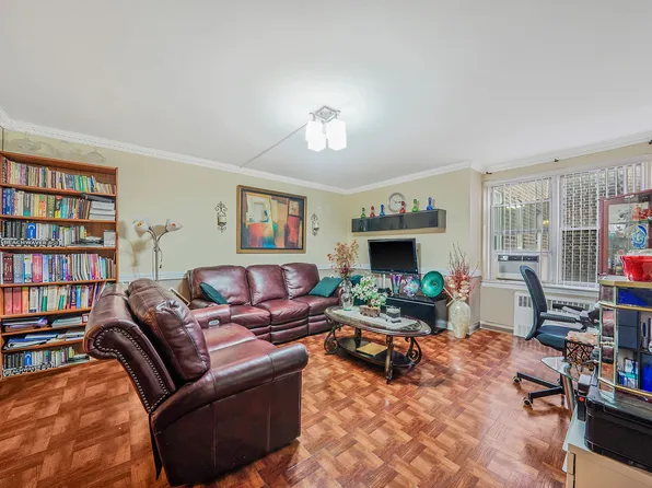 39-45 51st Street image 14 of 25