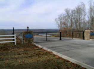 Espalier Dr, Decatur, TN 37322