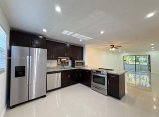 Lakes Of Carriage Hills, Tamarac, FL 33319