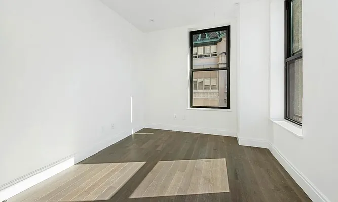 Rented by Compass | media 26