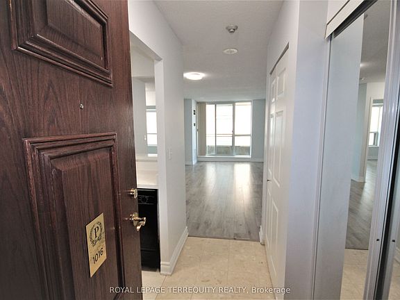 2nd image of 39 Pemberton Ave #1016