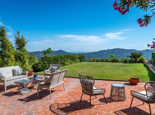 5407 Godbey Dr, La Canada Flintridge, CA 91011
