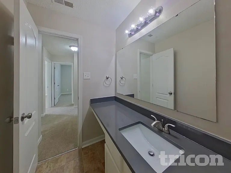 5104 Mintvale Dr — Photo 17