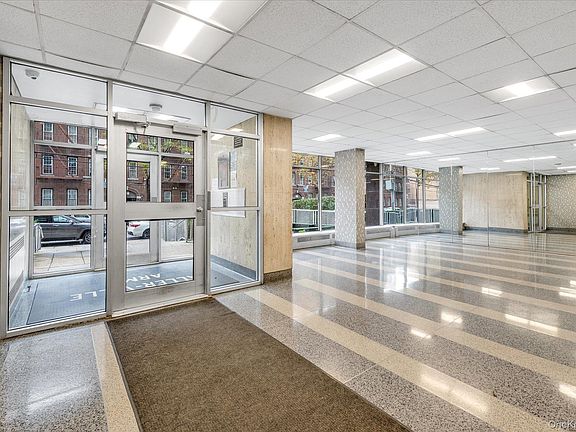 2nd image of 2550 Olinville Avenue #4E