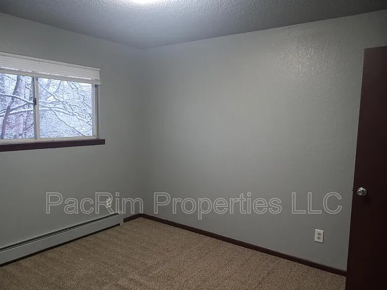8831 Cordell Cir #4 — Photo 6