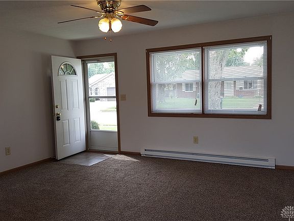 5th image of 2513 Glenmore Ct