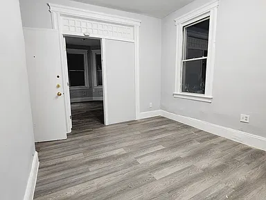 1086 Bond St #2 — photo 3 of 6