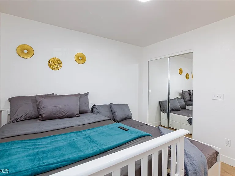 9762 Silver Dusk Ct — Photo 41