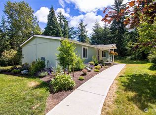 3376 Hidden Pond Dr, Ferndale, WA 98248