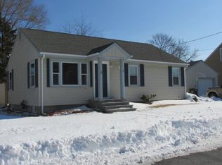 58 Jette St, Swansea, MA 02777