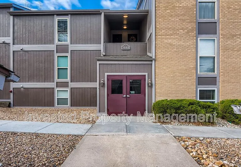 7332 S Xenia Cir #B — Photo 11