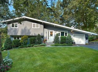 420 N Ridge St, Port Chester, NY 10573