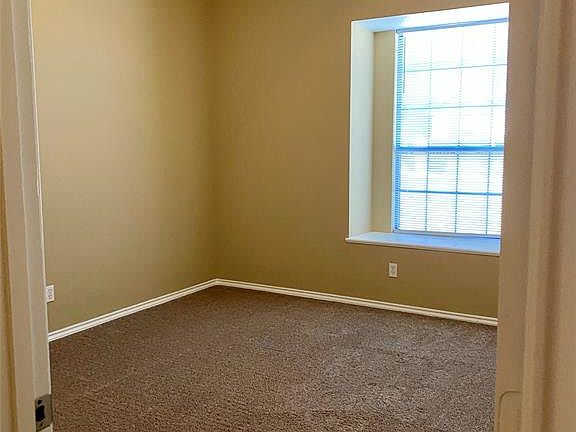4th image of 1144 Bent Oaks Dr