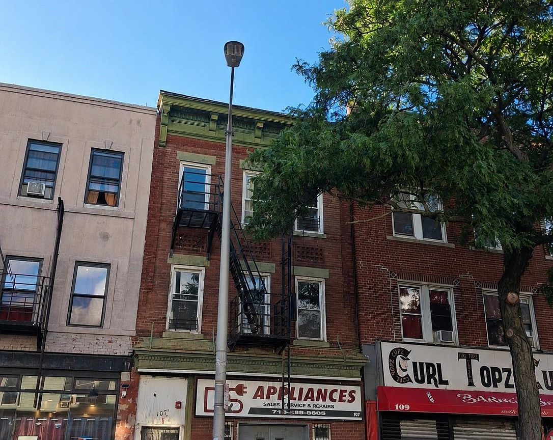 Primary listing photo