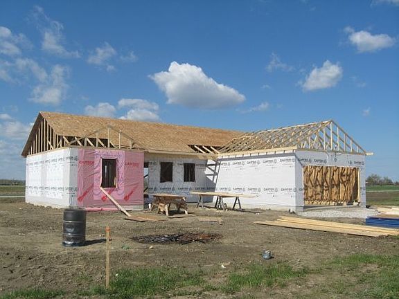 3rd image of 6584 Alexander Dr
