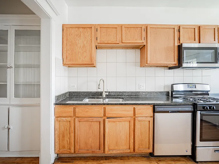 5124-26 S. University Ave — Photo 55