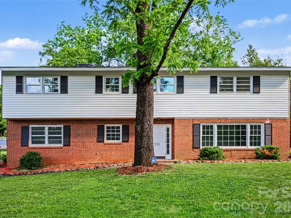 211 Windsor Dr, Shelby, NC 28150