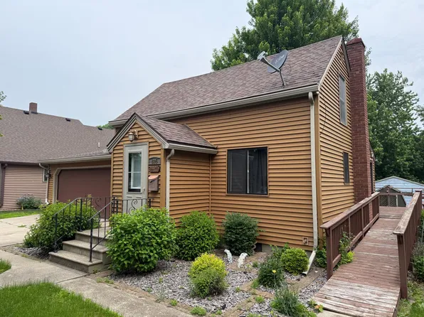 805 E Elm St, Redwood Falls, MN 56283