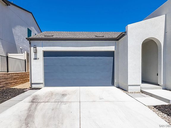 4th image of 35617 Blue Breton Dr