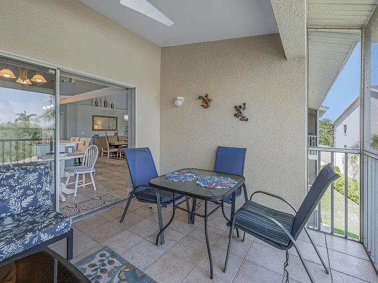 28871 Bermuda Lago Ct — Photo 32