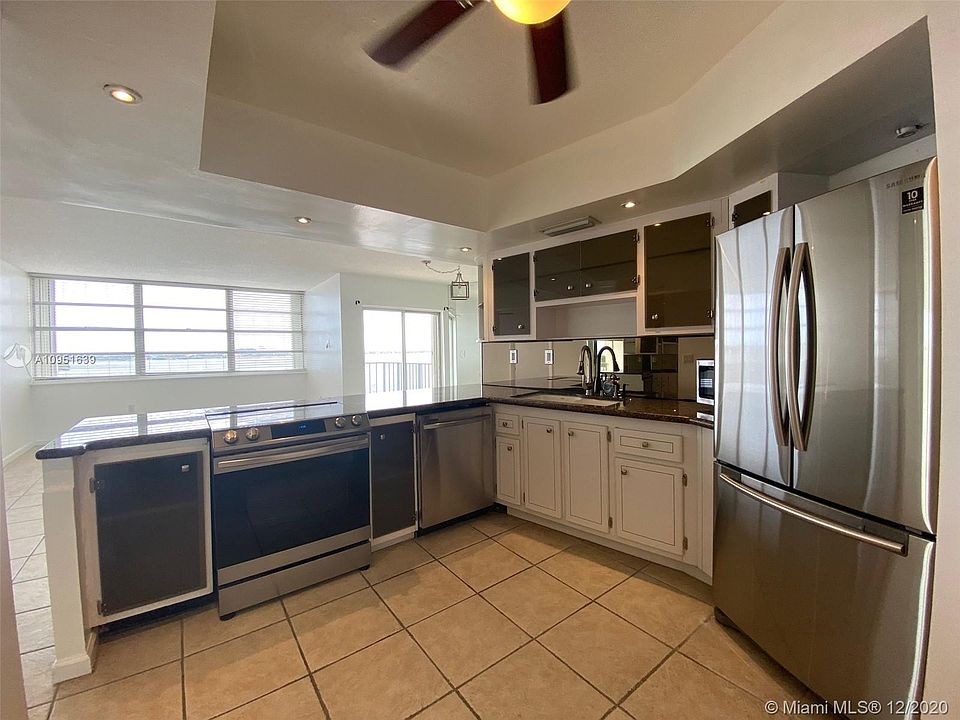 1st image of 11930 N Bayshore Dr APT 305