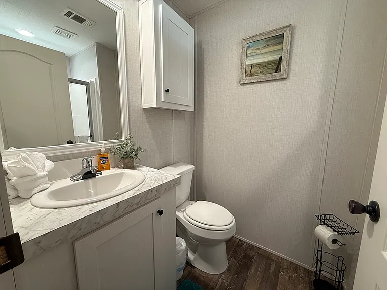 6702 Lakewood Dr #124 — Photo 5