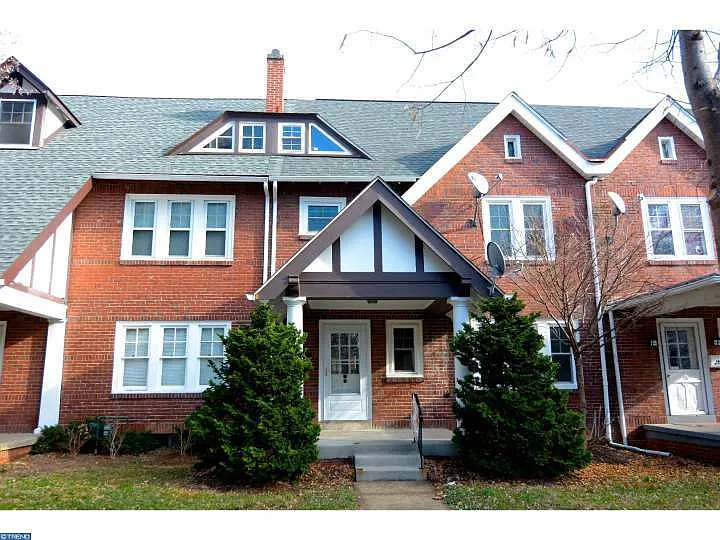 103 S Park Rd photo 1