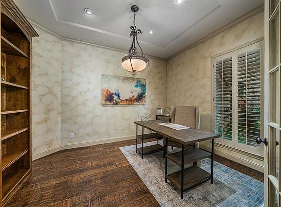 4th image of this home