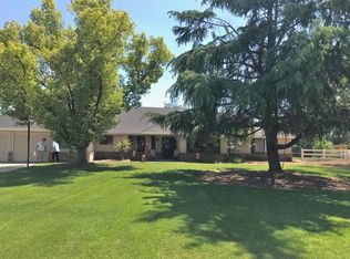 9453 E Mesa Ave, Clovis, CA 93619