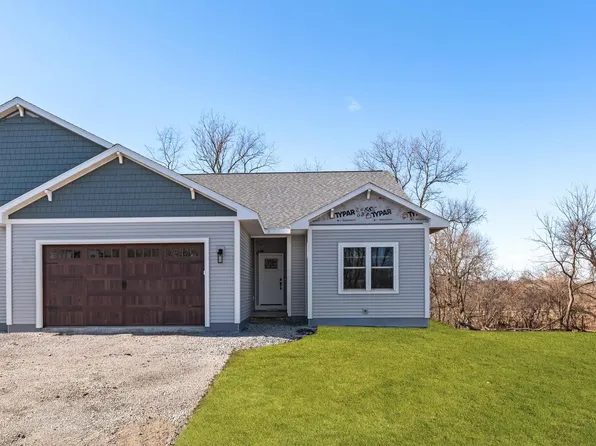 742 Kensington Drive, Ripon, WI 54971