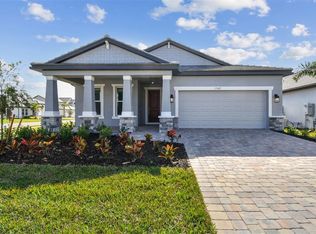 17607 Savory Mist Cir, Lakewood Ranch, FL 34211