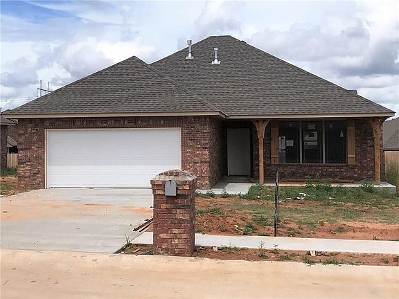 2nd image of 20683 Landmark Dr