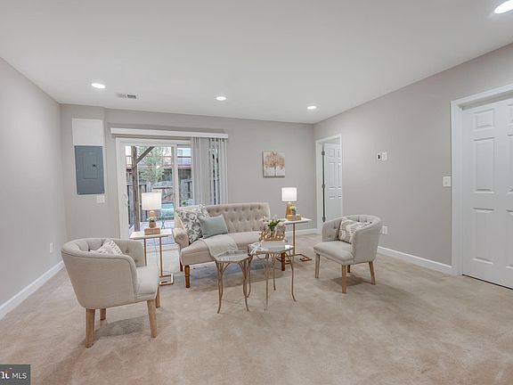 5th image of 6254 Casdin Dr