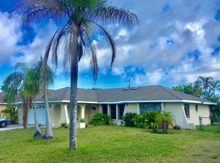 621 SW 36th St, Cape Coral, FL 33914