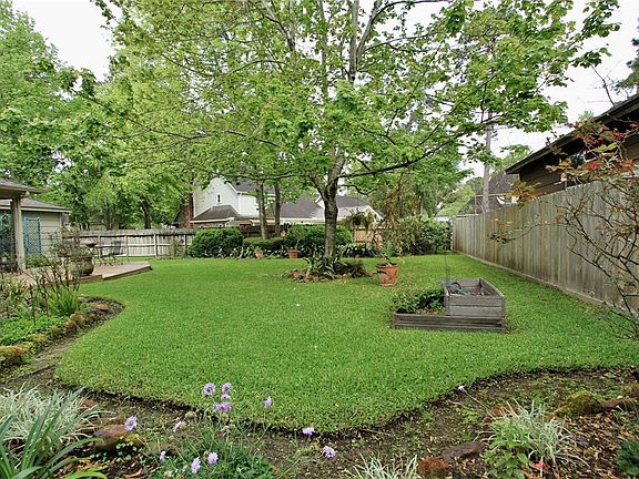 3rd image of 4227 Cedar Valley Dr