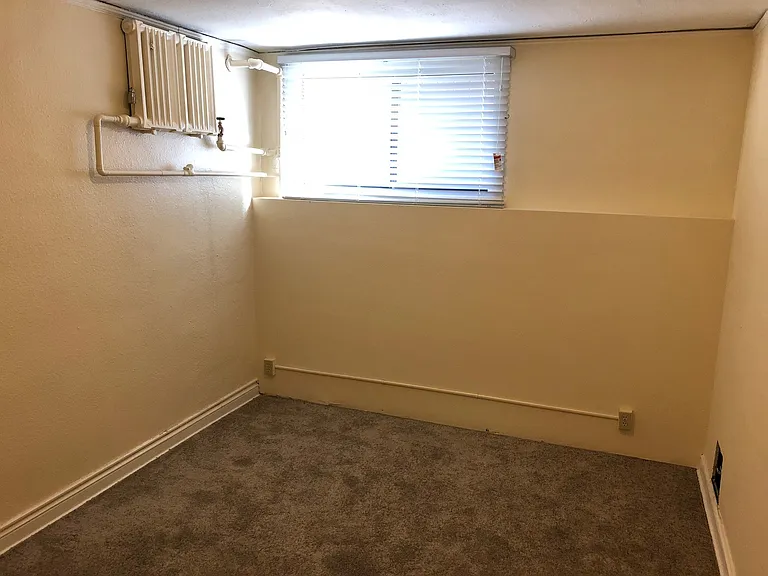 Arlington Apartments — Photo 14