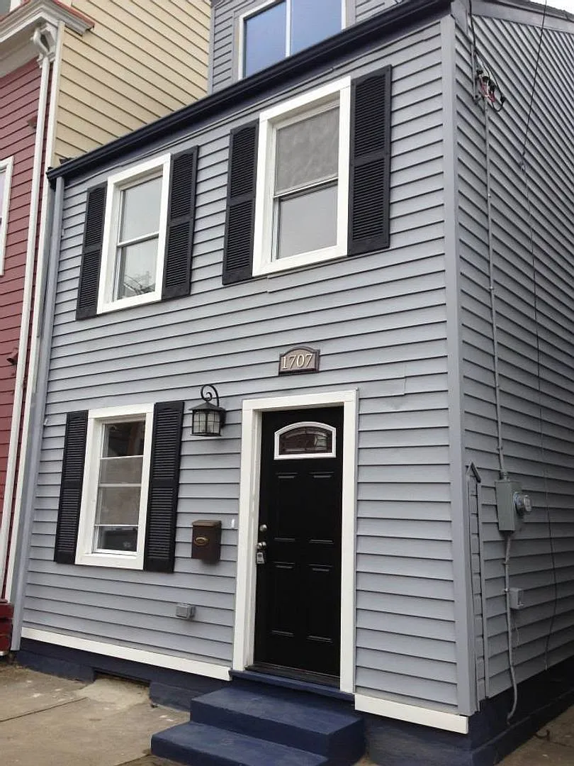 Student Housing - South Side — Photo 1