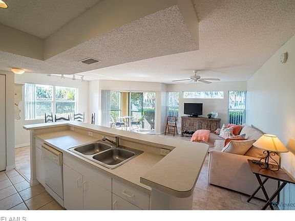 3rd image of 8851 Colonnades Ct W APT 118