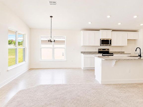 3rd image of 1671 Ann Rose Way