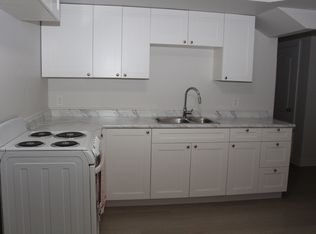 116 Regina Ave #0, Toronto, ON M6A1R7