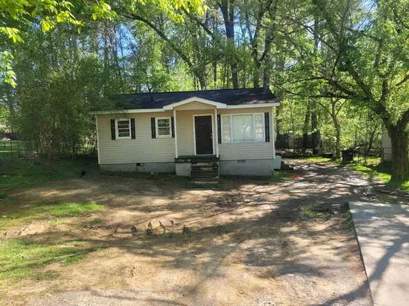 1529 Shady Ln, Dalton, GA 30721