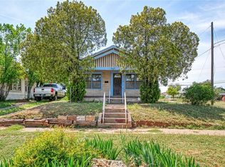 1021 N Hudson St, Altus, OK 73521