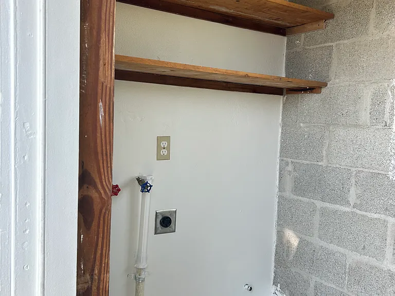4905 Viceroy St #B — Photo 11