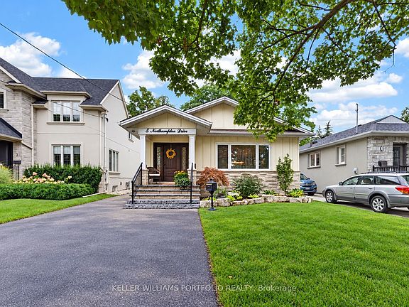 2nd image of 5 Northampton Dr