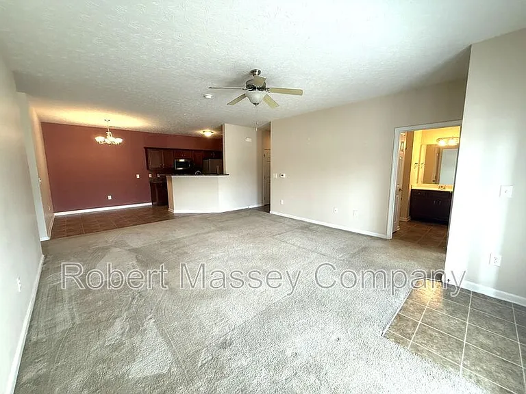 9400 Clubview Dr #101 — Photo 10