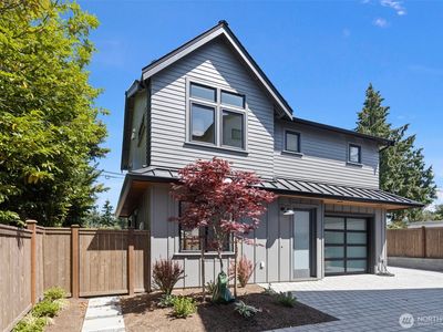 3810 31st Avenue W, Seattle, WA, 98199
