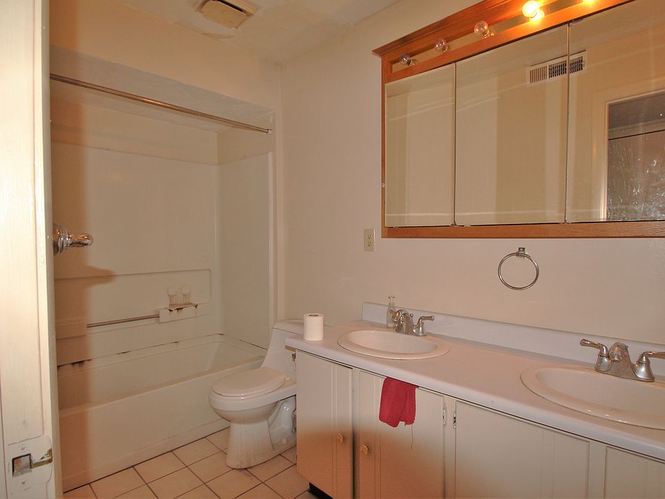 Big clean bathrooms