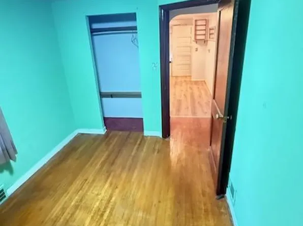 2822 W Latrobe St, Peoria, IL 61605