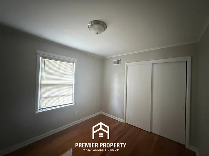 1802 Cornelia Ln — Photo 14