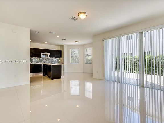5th image of 6950 NW 104th Ct #6950